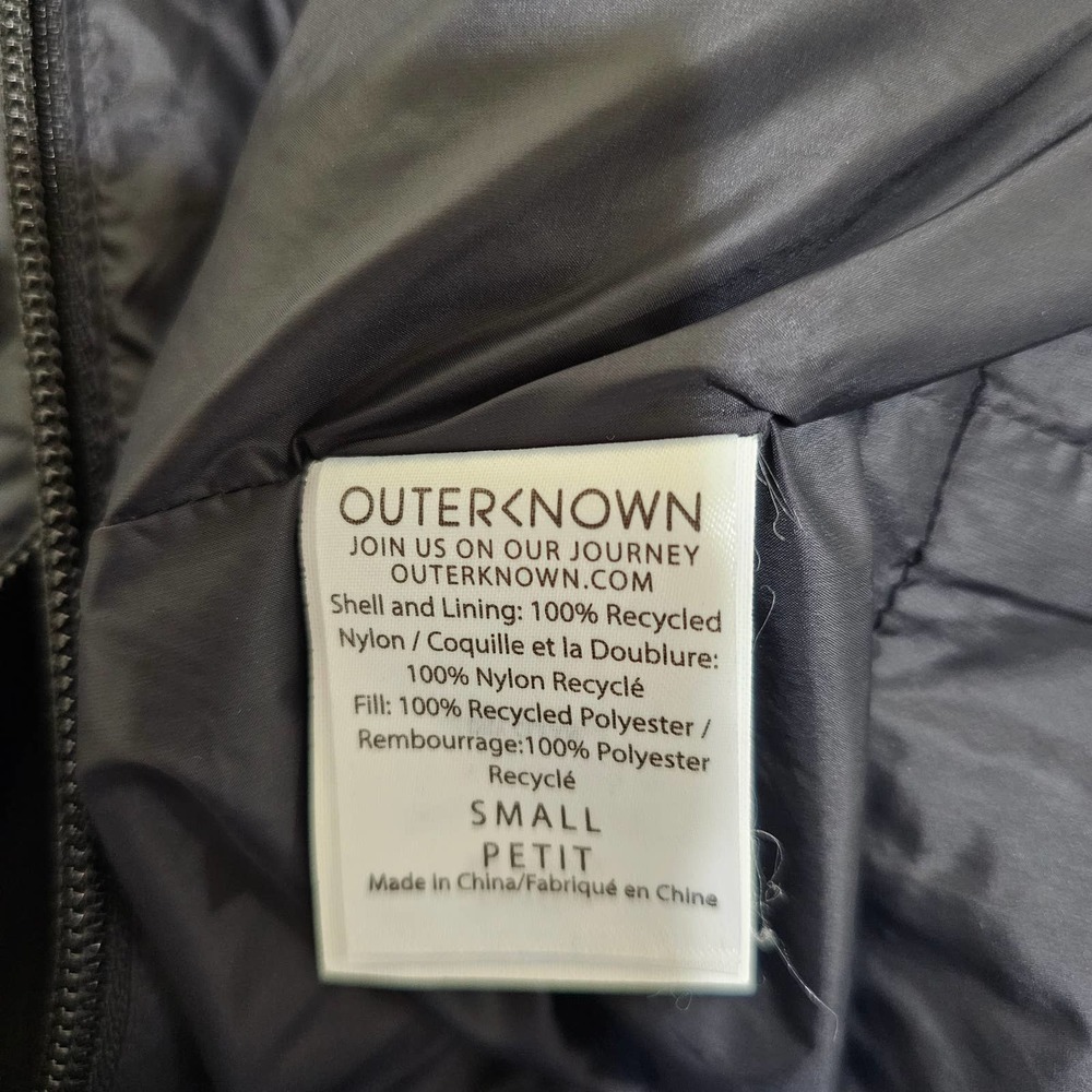 Outerknown Men's Evolution Black Ribbed Collar Zi… - image 7
